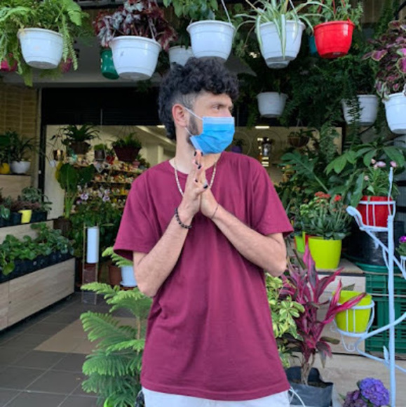 Meet your Posher, David - Picture 1 of 1